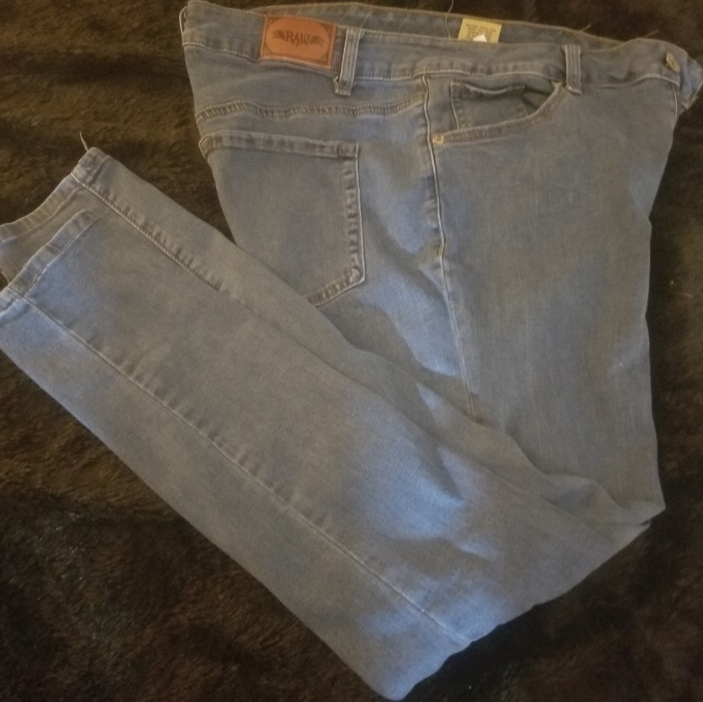 Raw Skinny Jeans